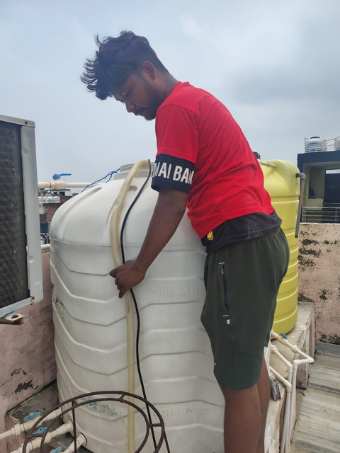 SR Indian Water Tank Cleaning